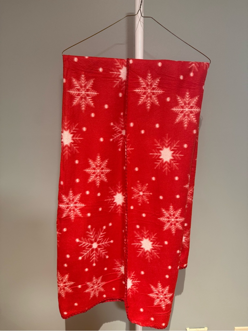 Holiday Christmas Gift Bag. - Picture 2 of 7